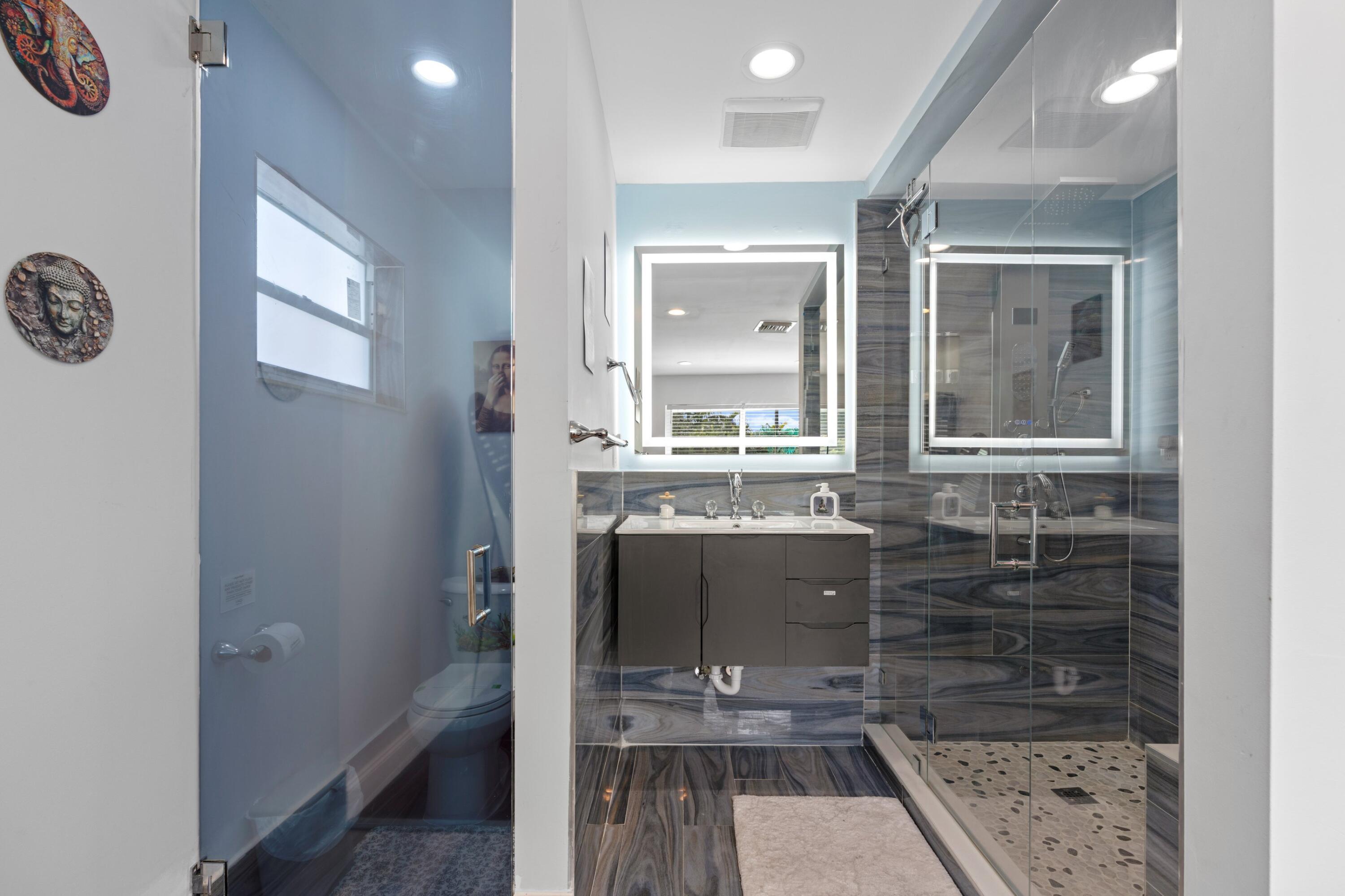 OAKLAND HEIGHTS - Residential Lease