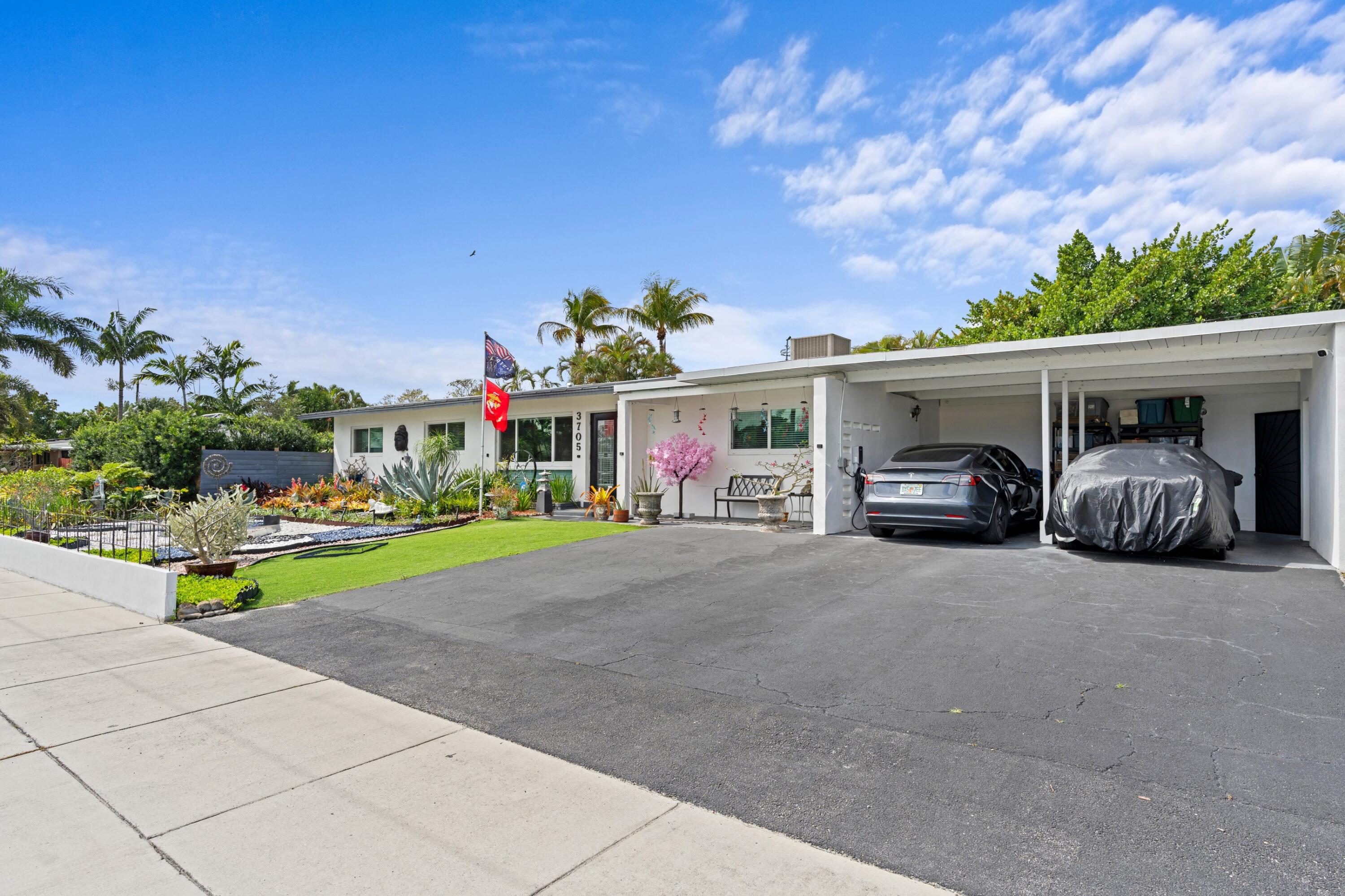 OAKLAND HEIGHTS - Residential Lease