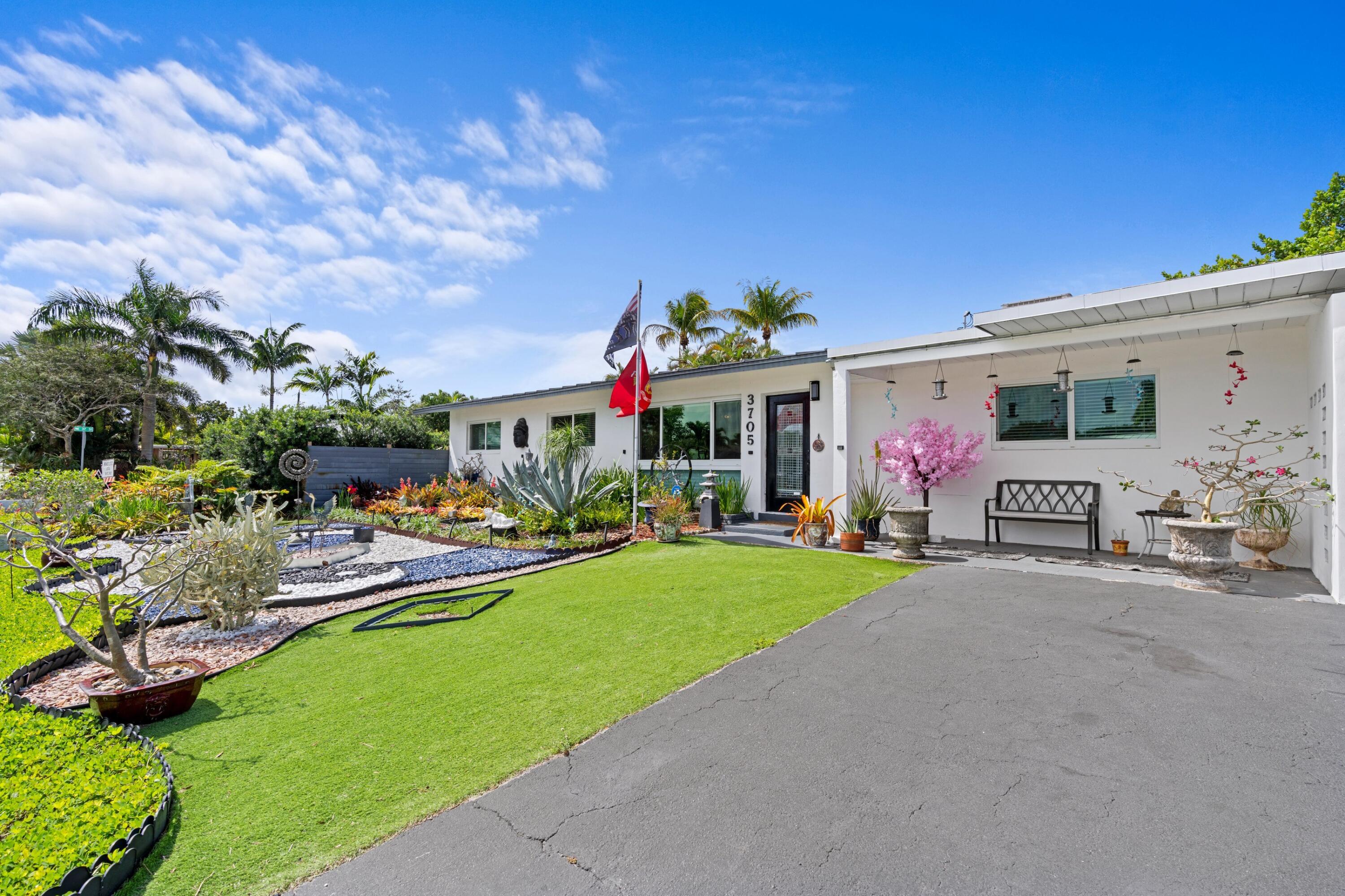 OAKLAND HEIGHTS - Residential Lease