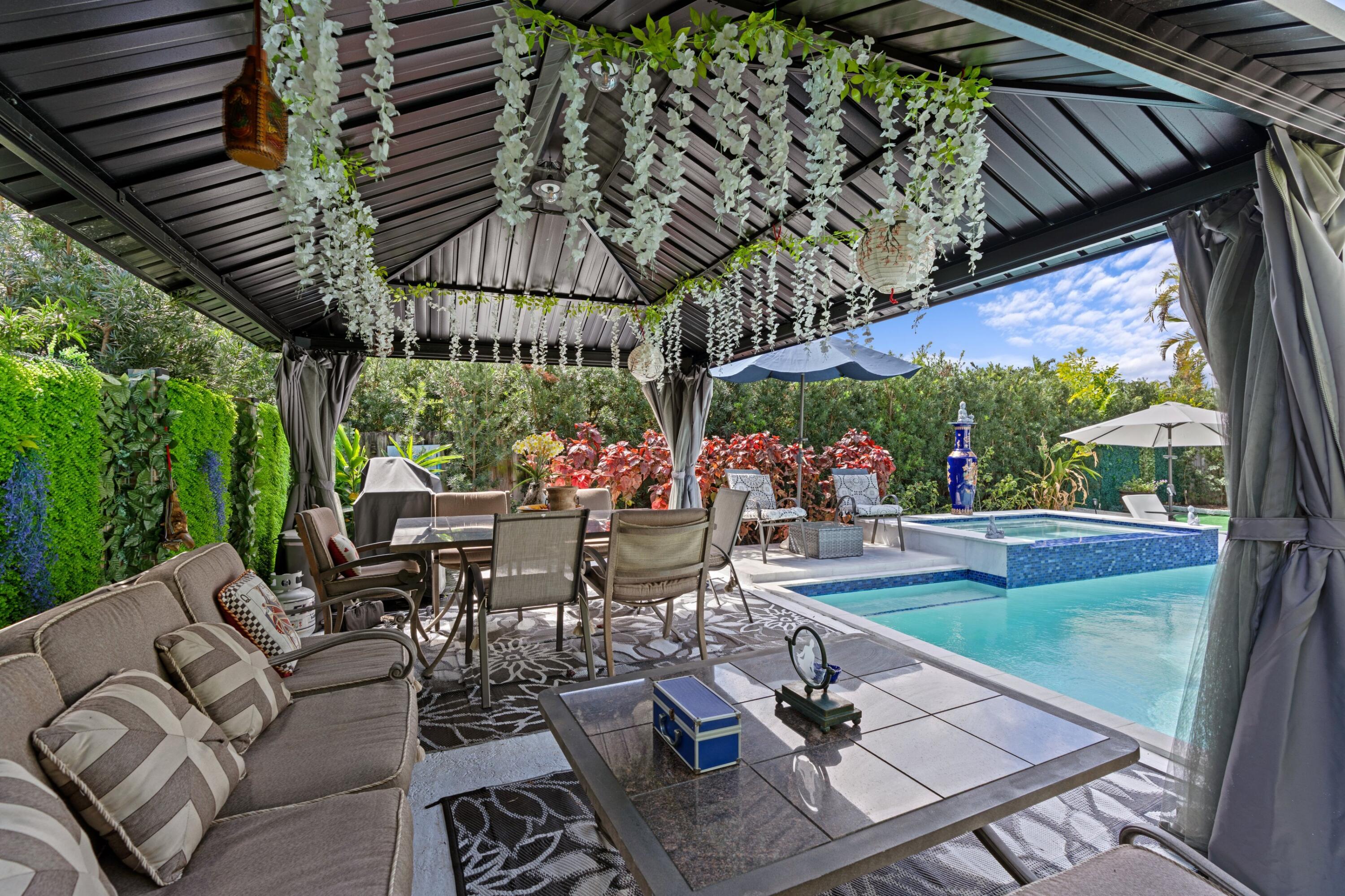 OAKLAND HEIGHTS - Residential Lease