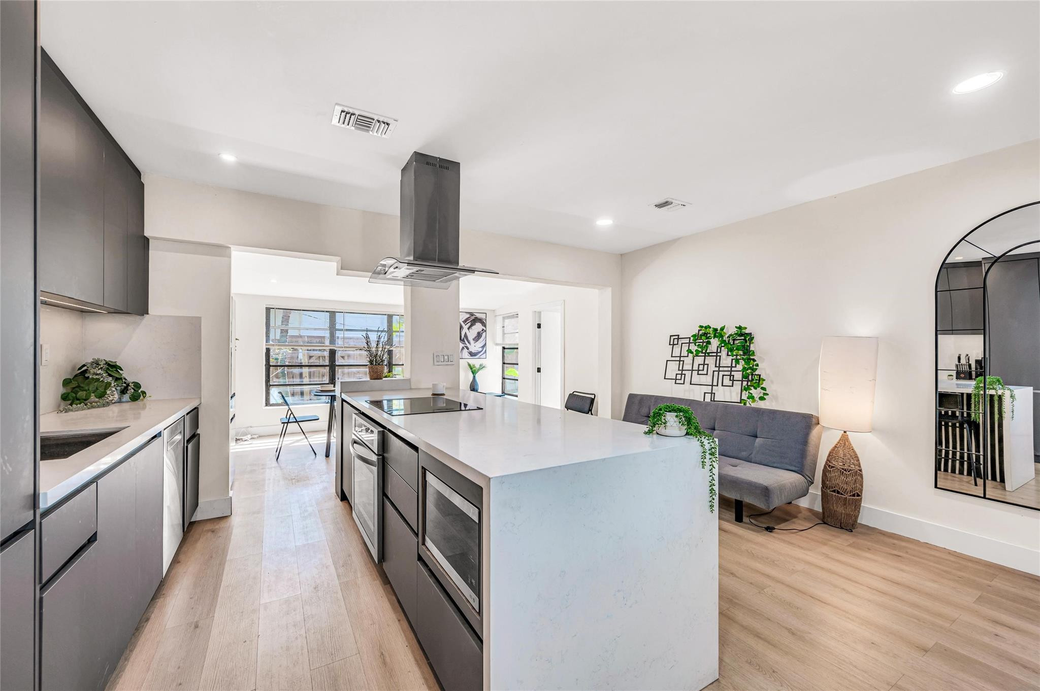 Lake Ridge 24-47 B - Residential