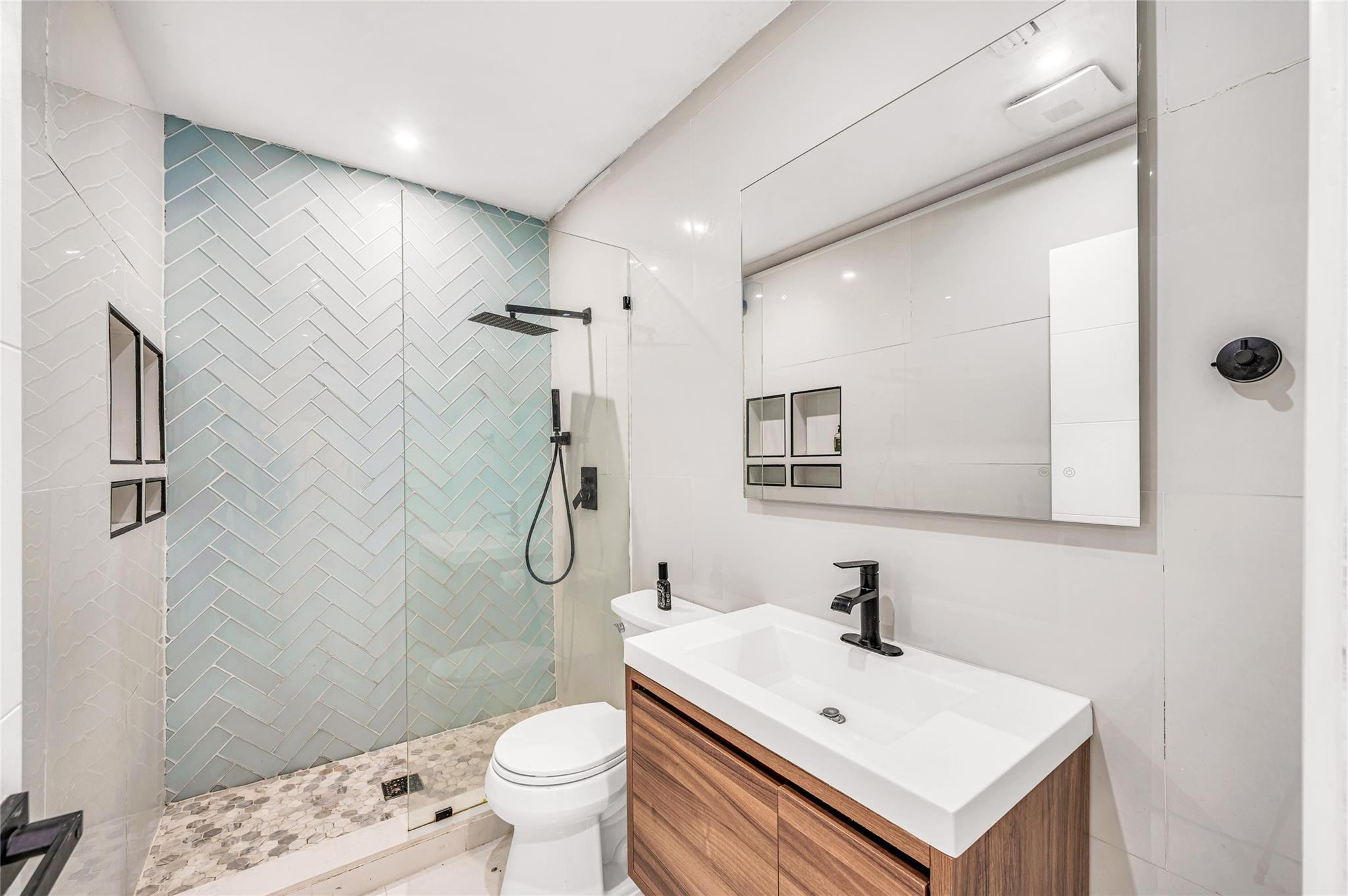 Lake Ridge 24-47 B - Residential