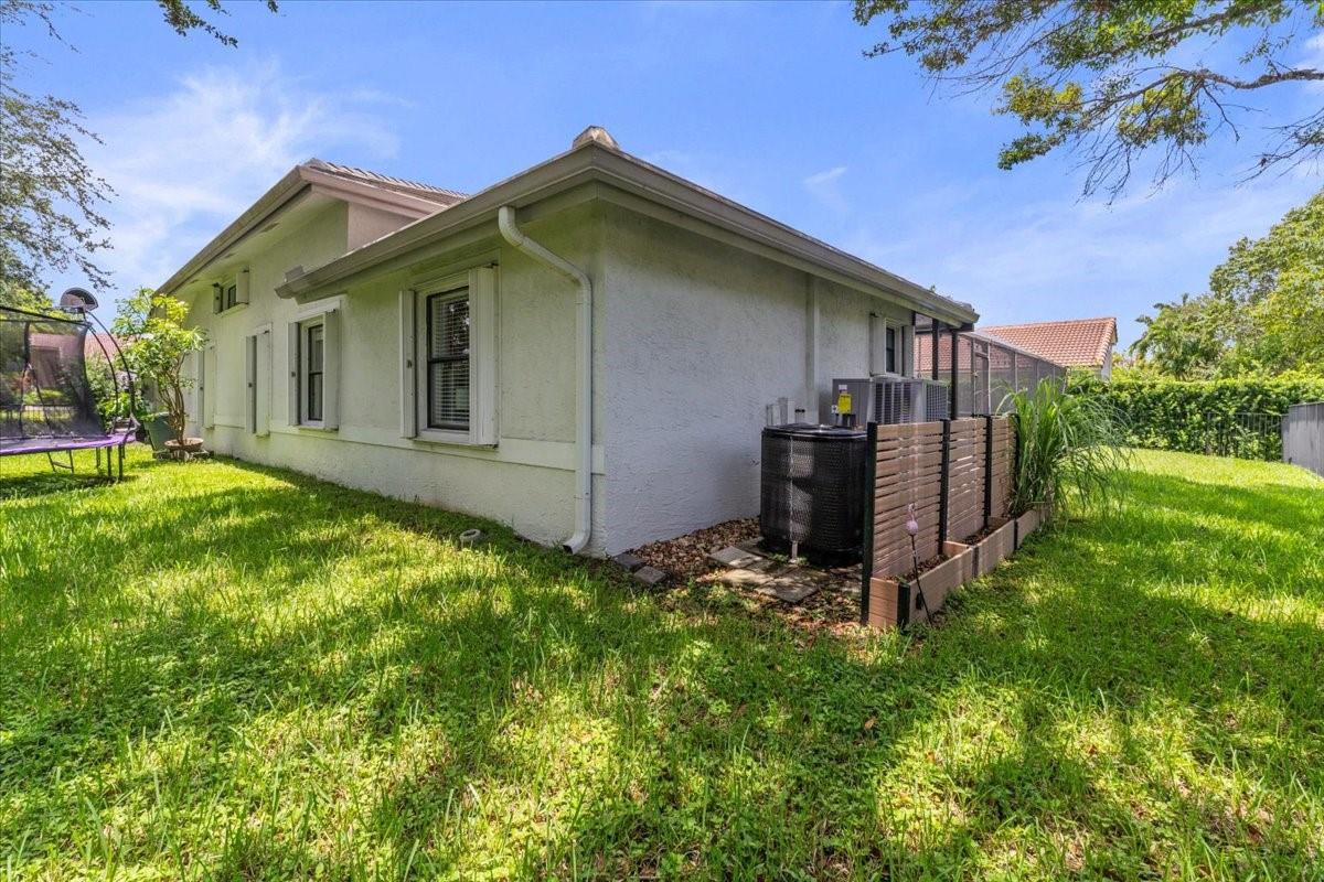 NORTH SPRINGS - Residential