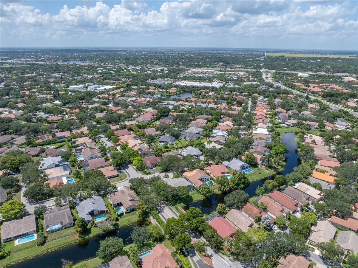NORTH SPRINGS - Residential