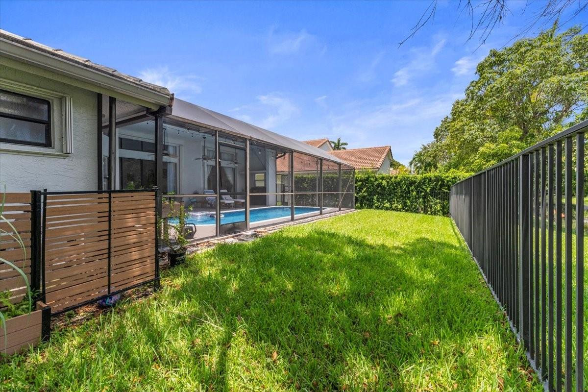 NORTH SPRINGS - Residential