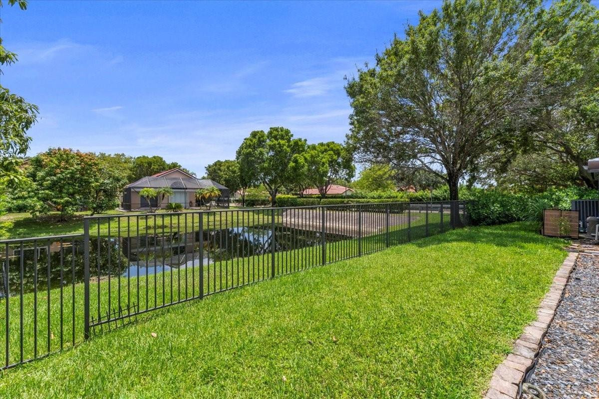 NORTH SPRINGS - Residential