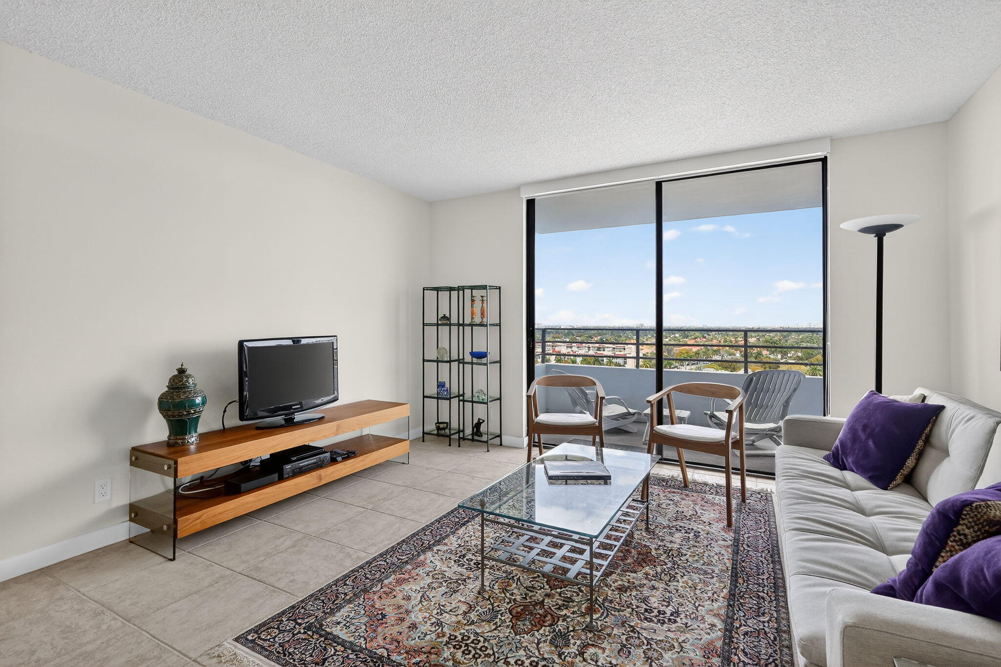 OLYMPUS CONDO PHASE - Residential