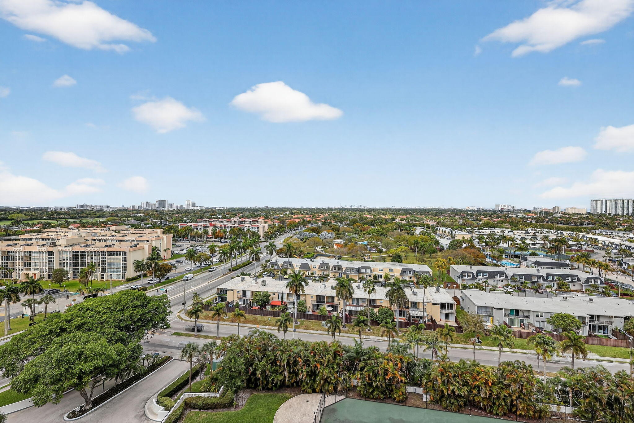 OLYMPUS CONDO PHASE - Residential