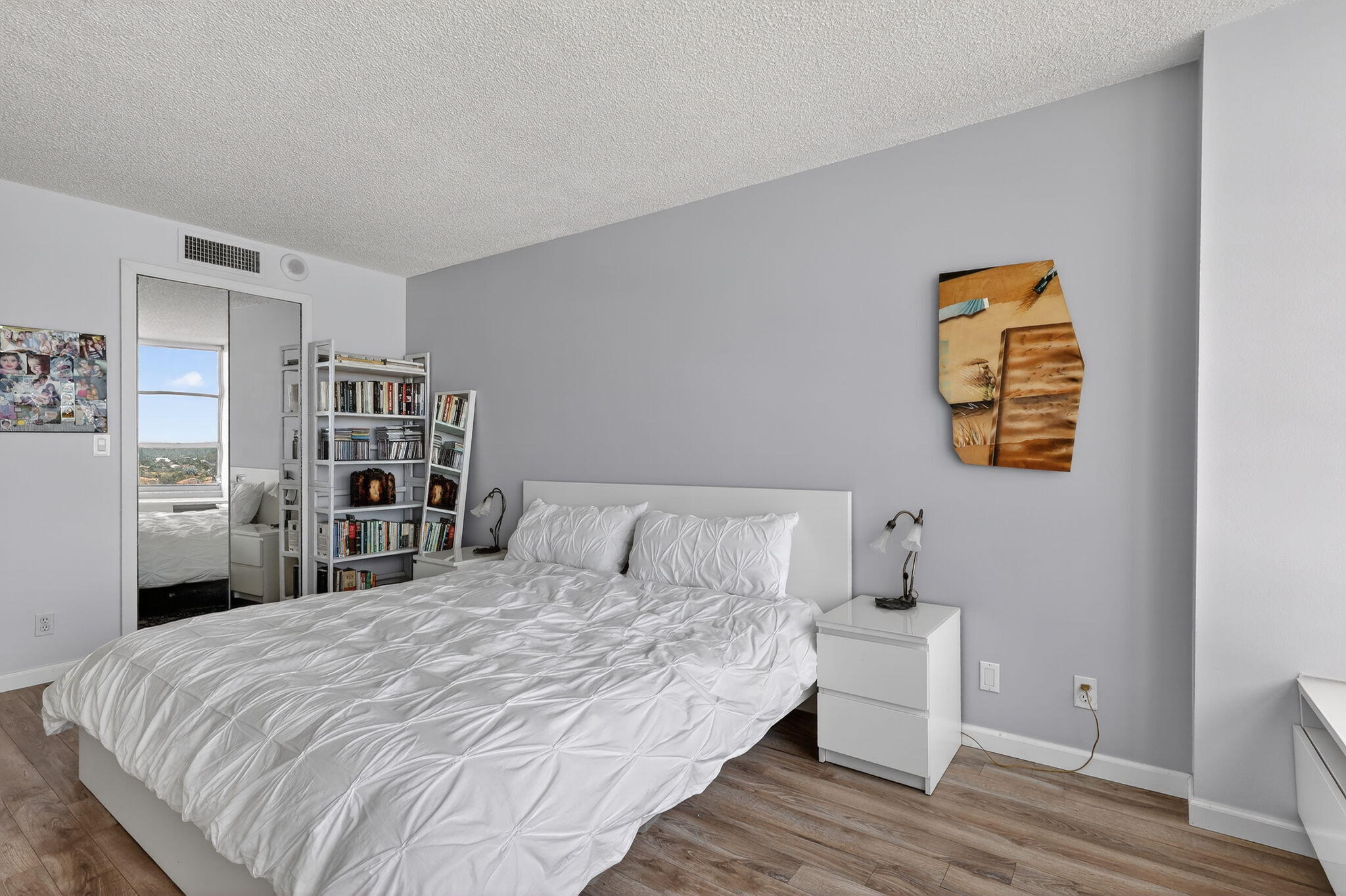 OLYMPUS CONDO PHASE - Residential