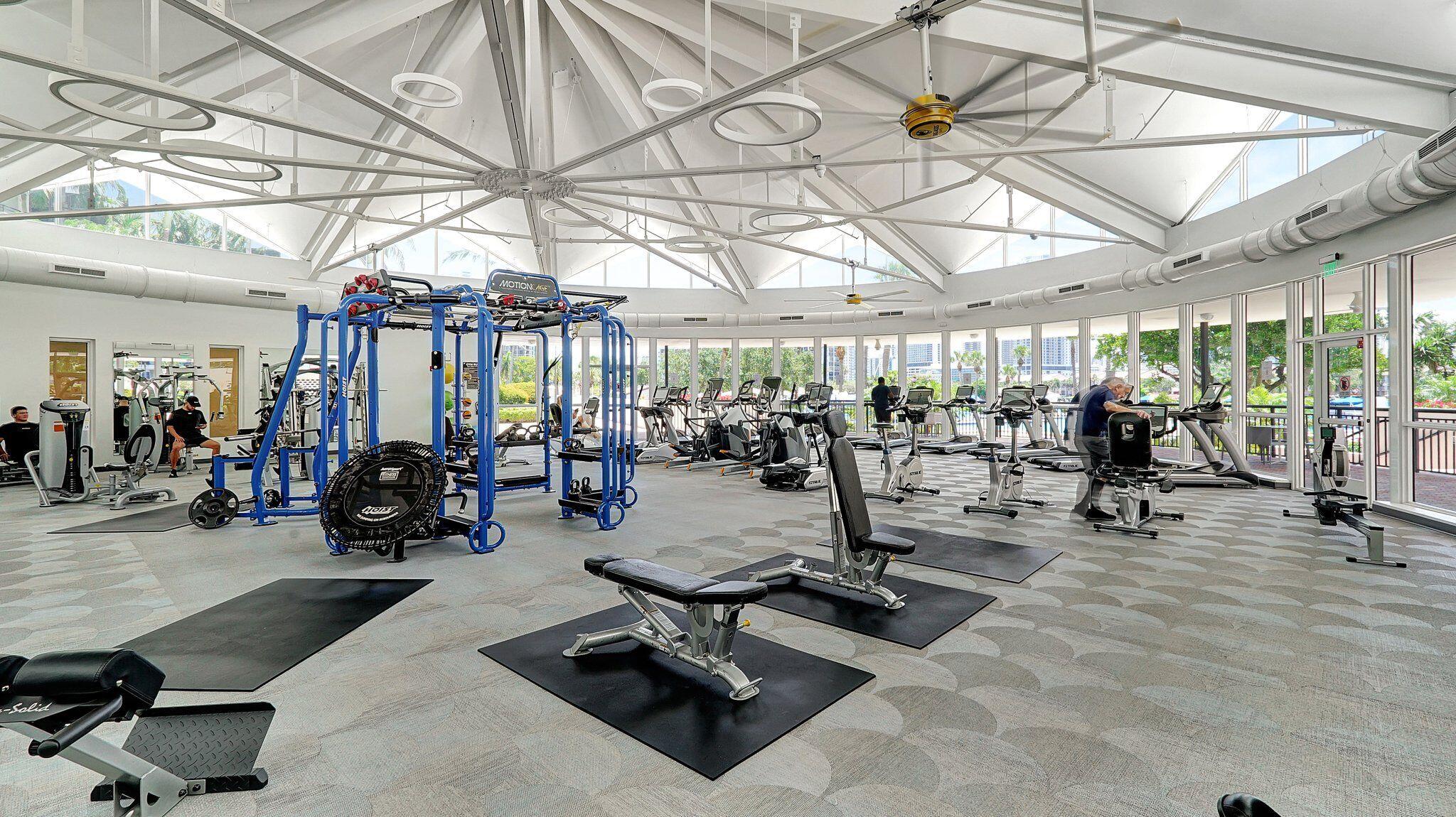 OLYMPUS CONDO PHASE - Residential