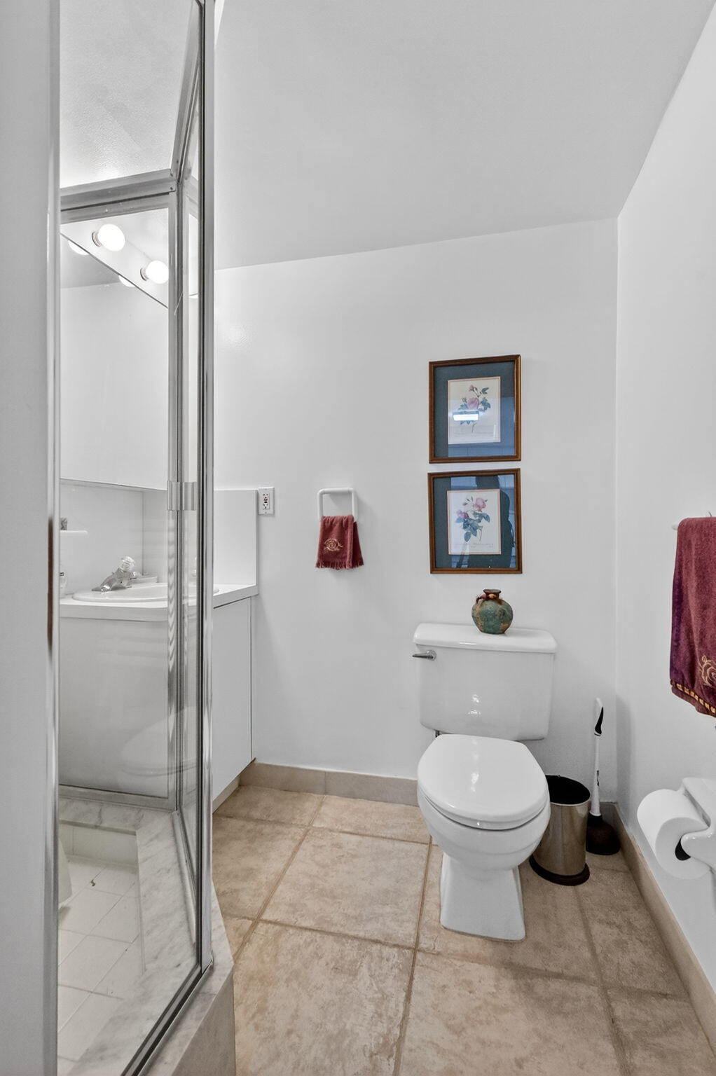 OLYMPUS CONDO PHASE - Residential