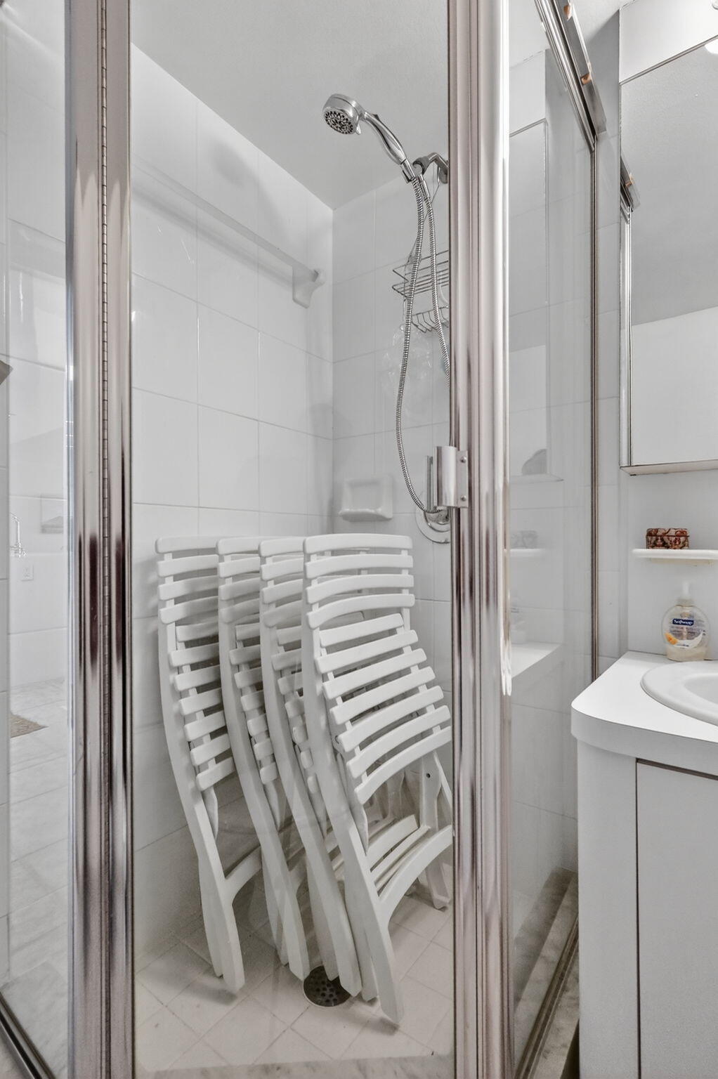 OLYMPUS CONDO PHASE - Residential