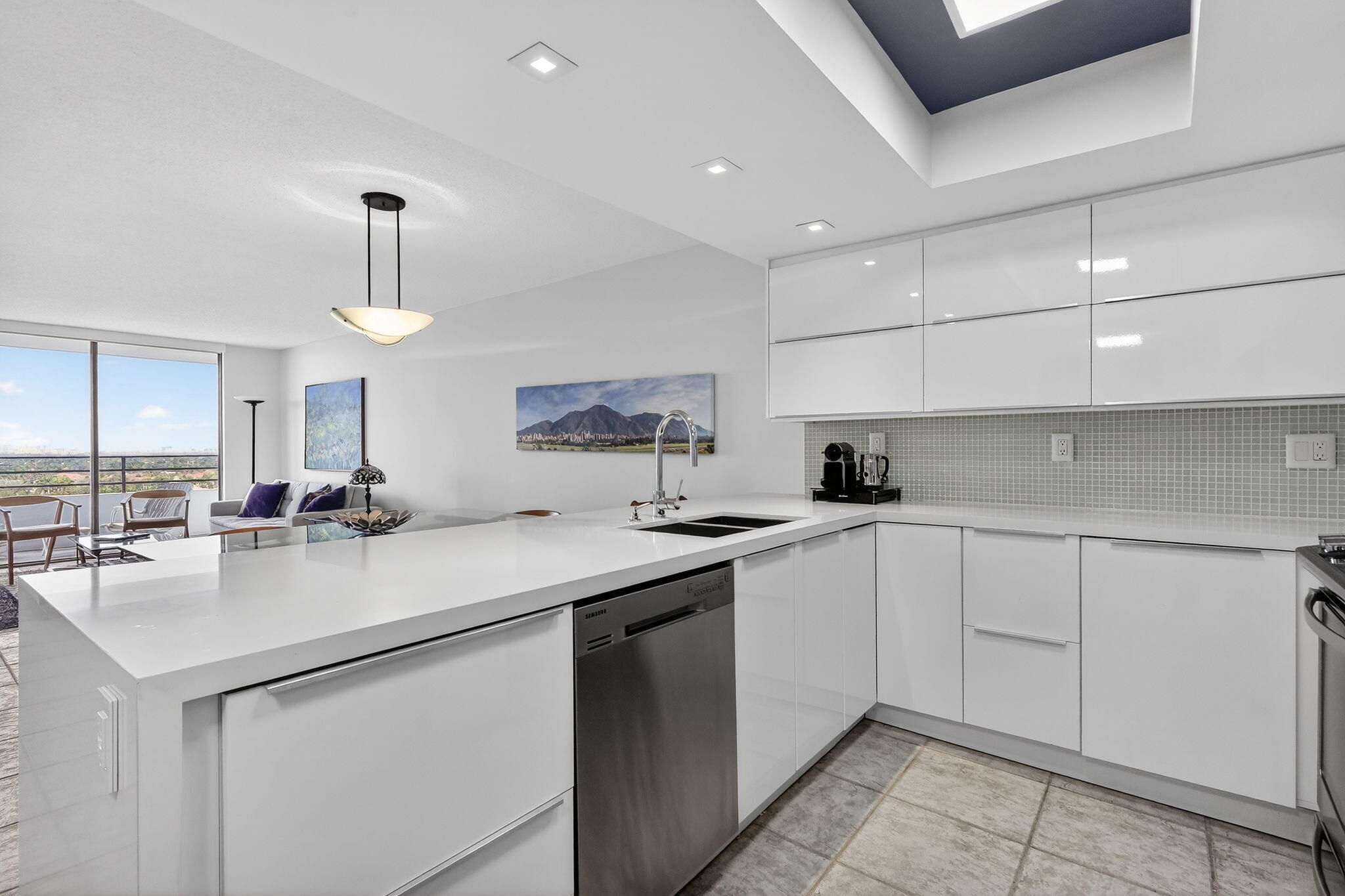 OLYMPUS CONDO PHASE - Residential