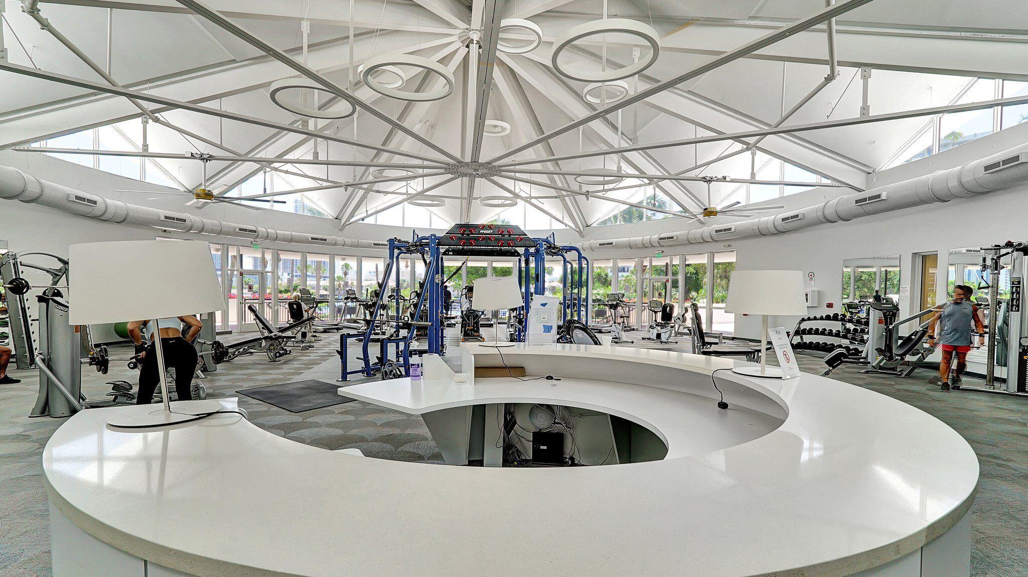 OLYMPUS CONDO PHASE - Residential