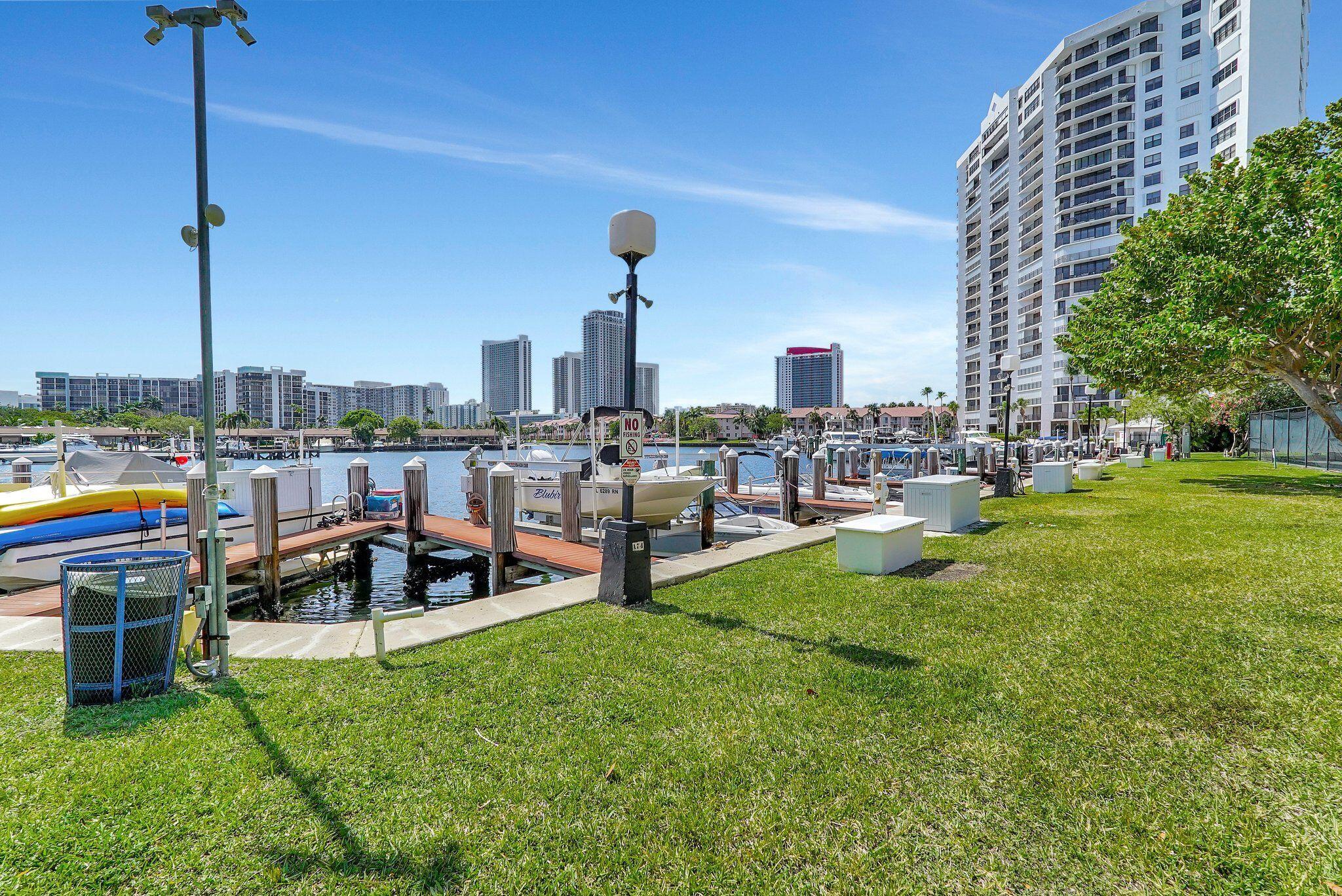 OLYMPUS CONDO PHASE - Residential