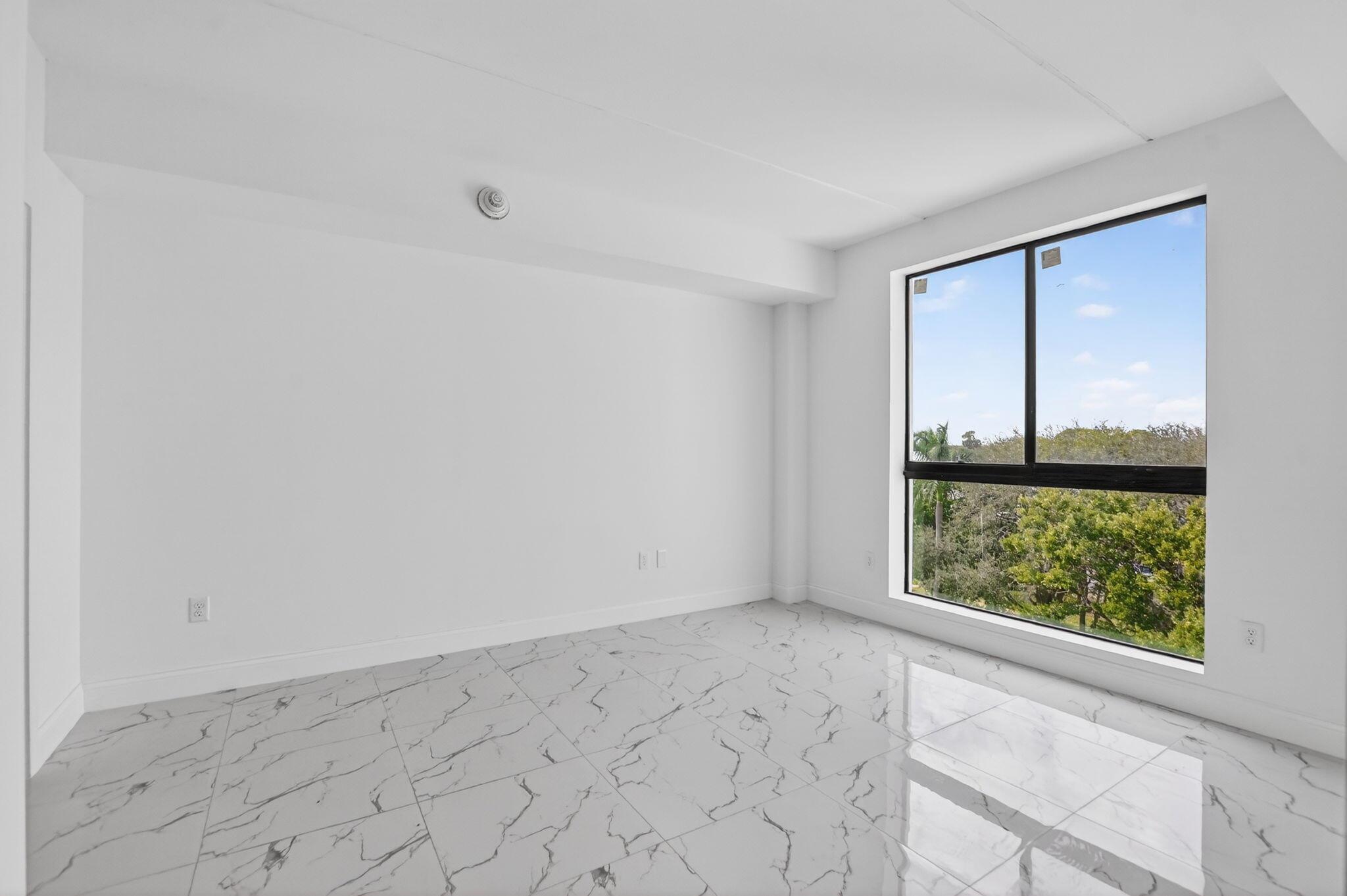 BOCA VILLA APTS - Residential Lease