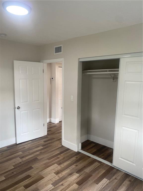 Hollywood Suburbs 4-22 B - Residential