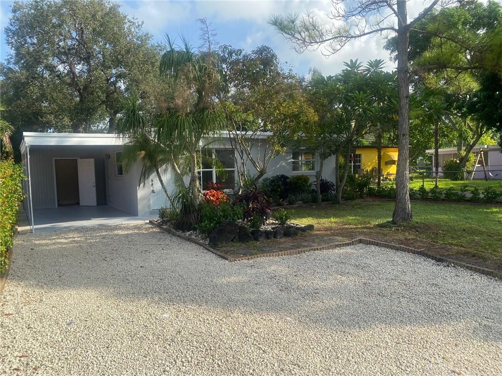 Hollywood Suburbs 4-22 B - Residential