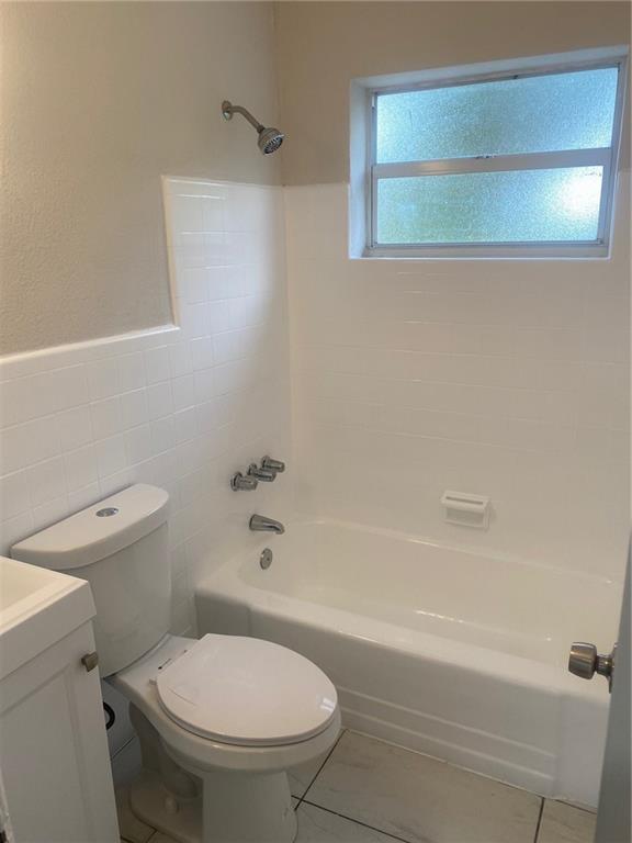 Hollywood Suburbs 4-22 B - Residential