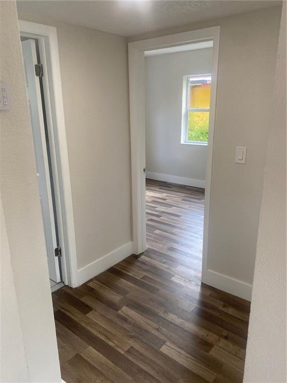 Hollywood Suburbs 4-22 B - Residential