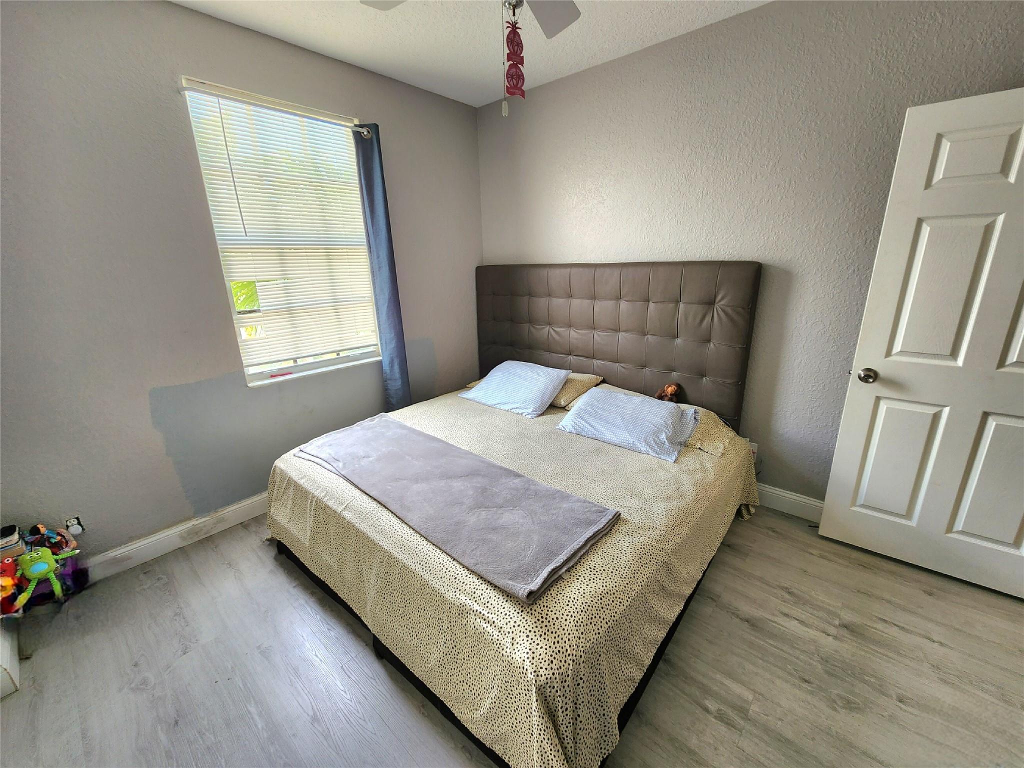 Lakeview West 158-44 B - Residential Lease