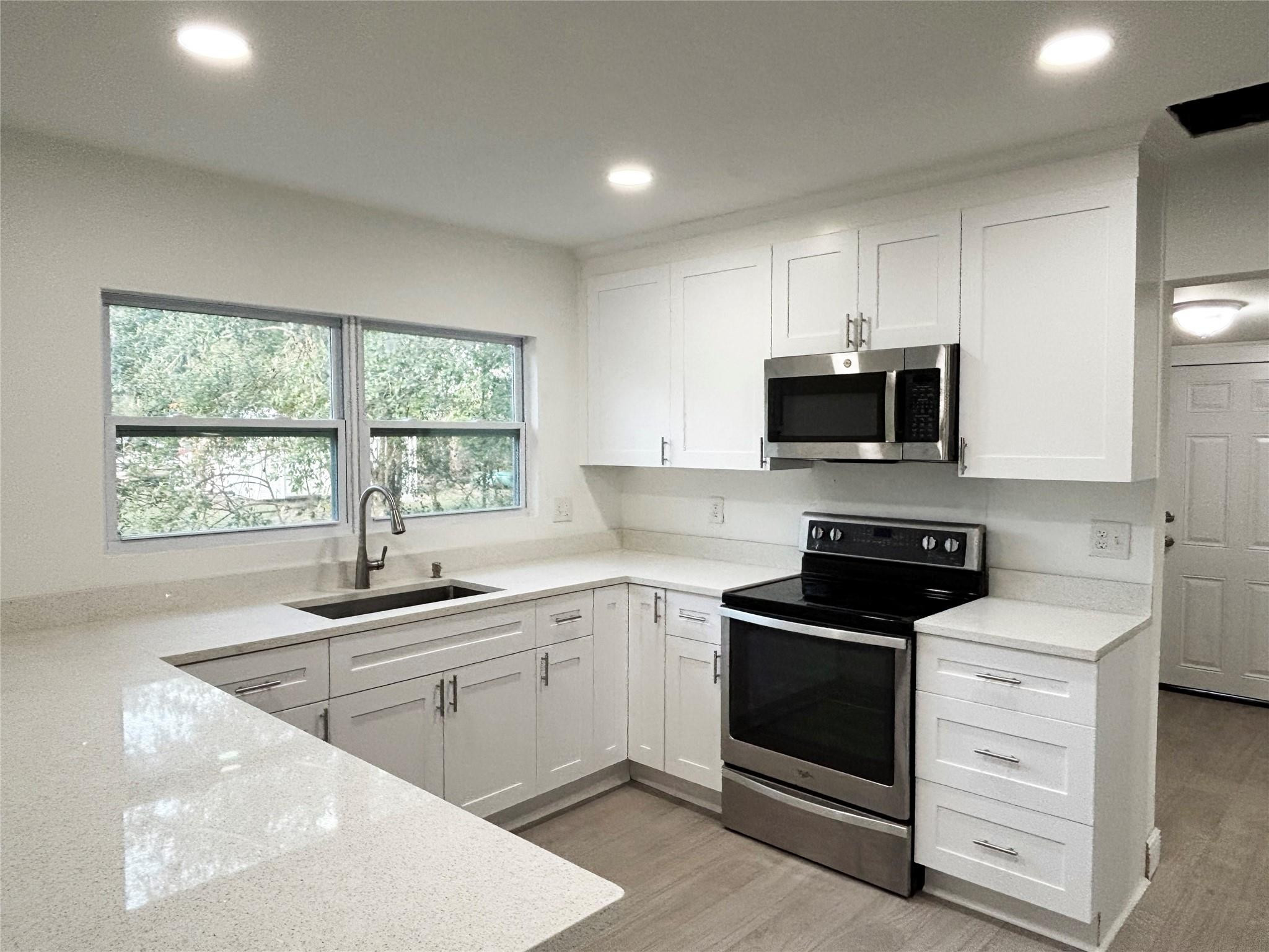 Oak Terrace - Residential