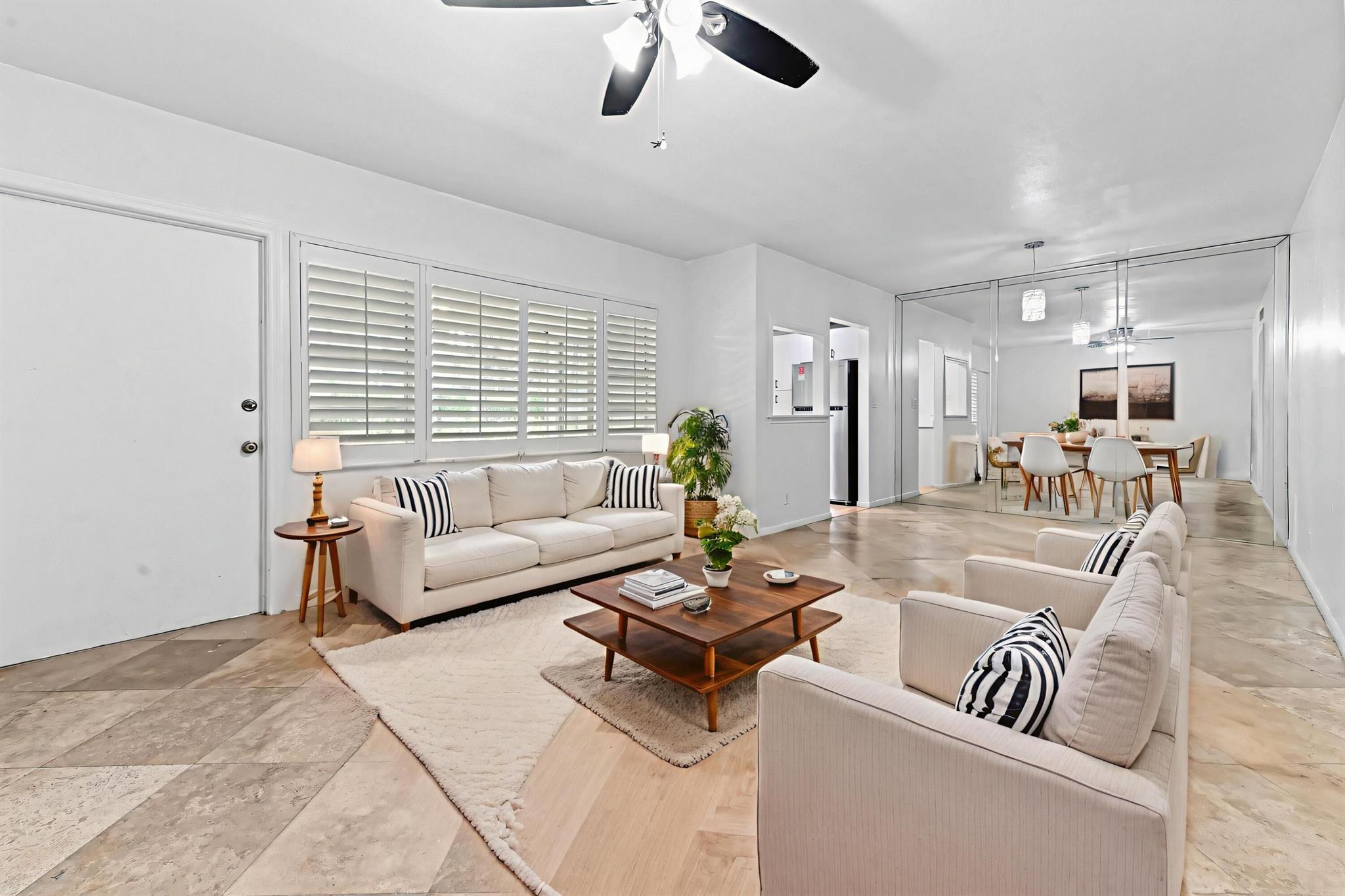 100 Royal Palm Way 1070