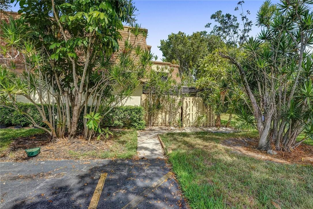 RAINBERRY BAY - Residential