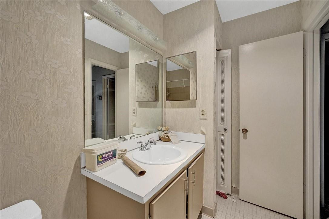 RAINBERRY BAY - Residential