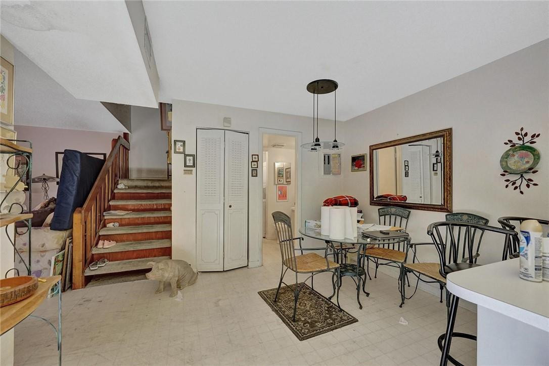 RAINBERRY BAY - Residential