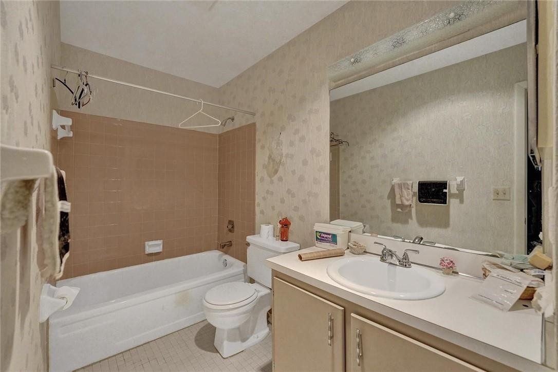 RAINBERRY BAY - Residential