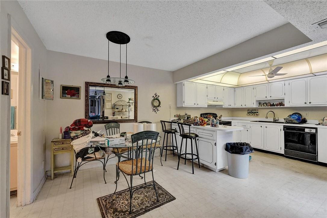 RAINBERRY BAY - Residential