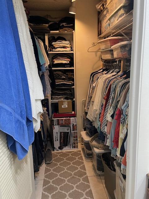 KINGS POINT CAPRI CONDOS - Residential Lease