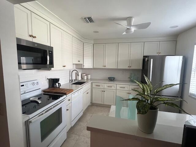 KINGS POINT CAPRI CONDOS - Residential Lease