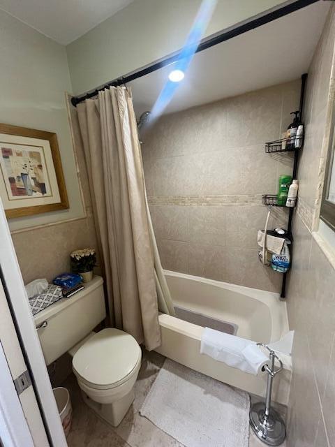 KINGS POINT CAPRI CONDOS - Residential Lease