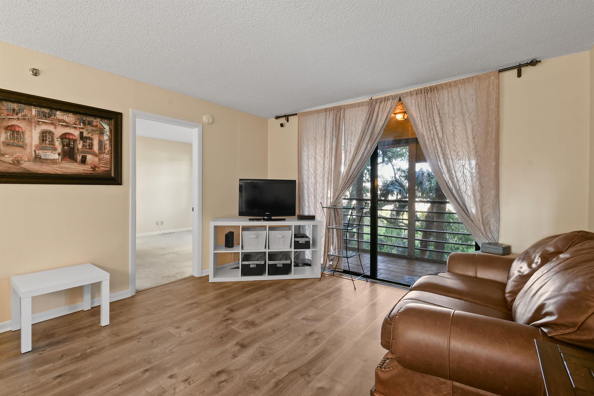 4640 Lucerne Lakes Boulevard W 306
