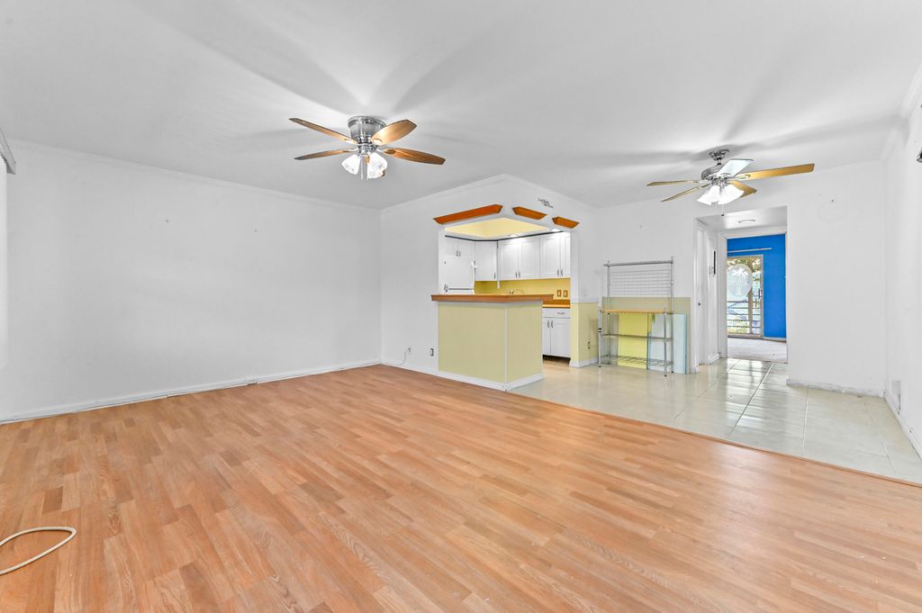 Photo of 259 Newport P, Deerfield Beach, FL 33442 (MLS # B26019859)