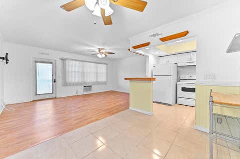 Tiny photo for 259 Newport P, Deerfield Beach, FL 33442 (MLS # B26019859)