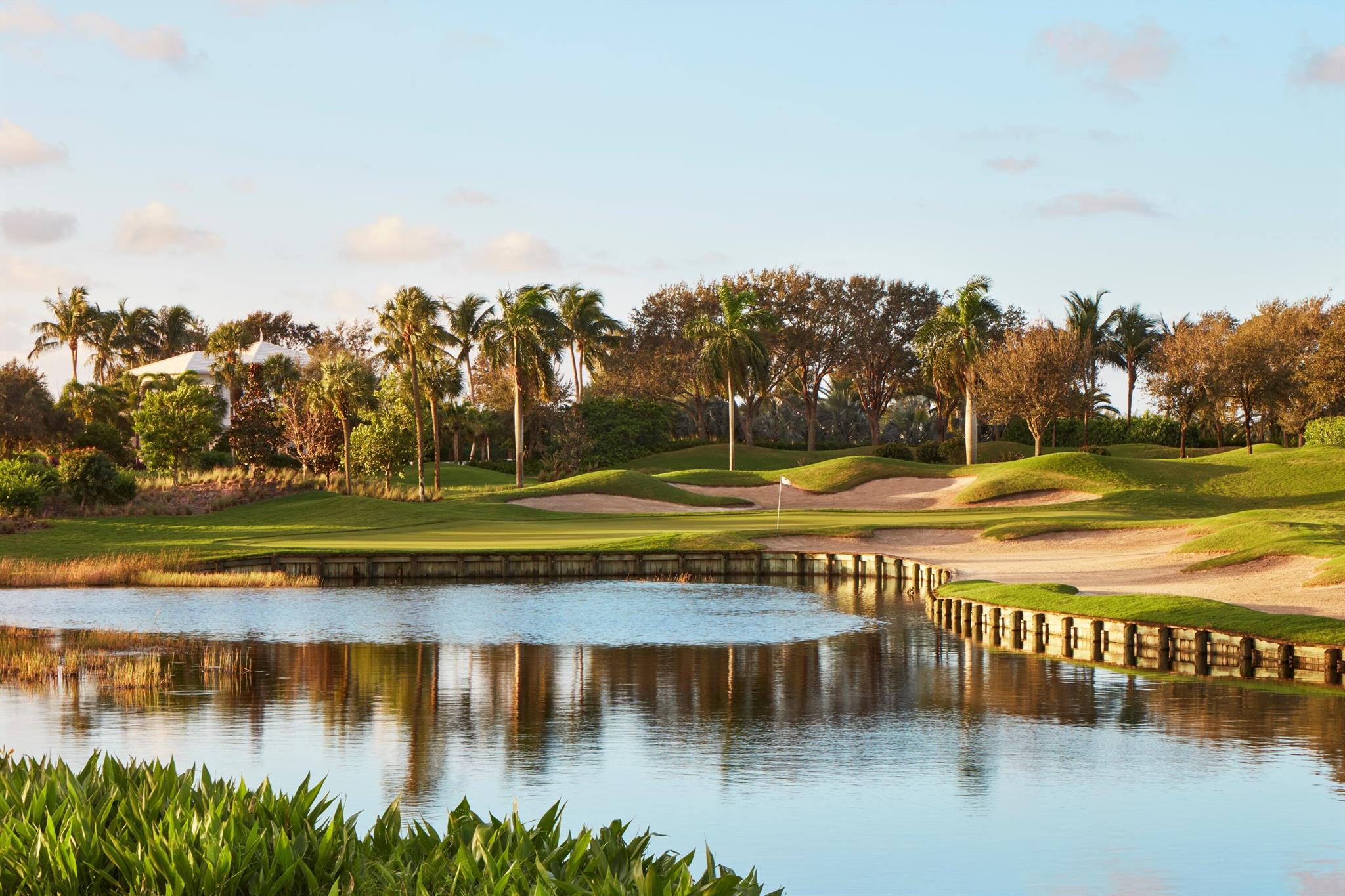 ADMIRALS COVE - Residential