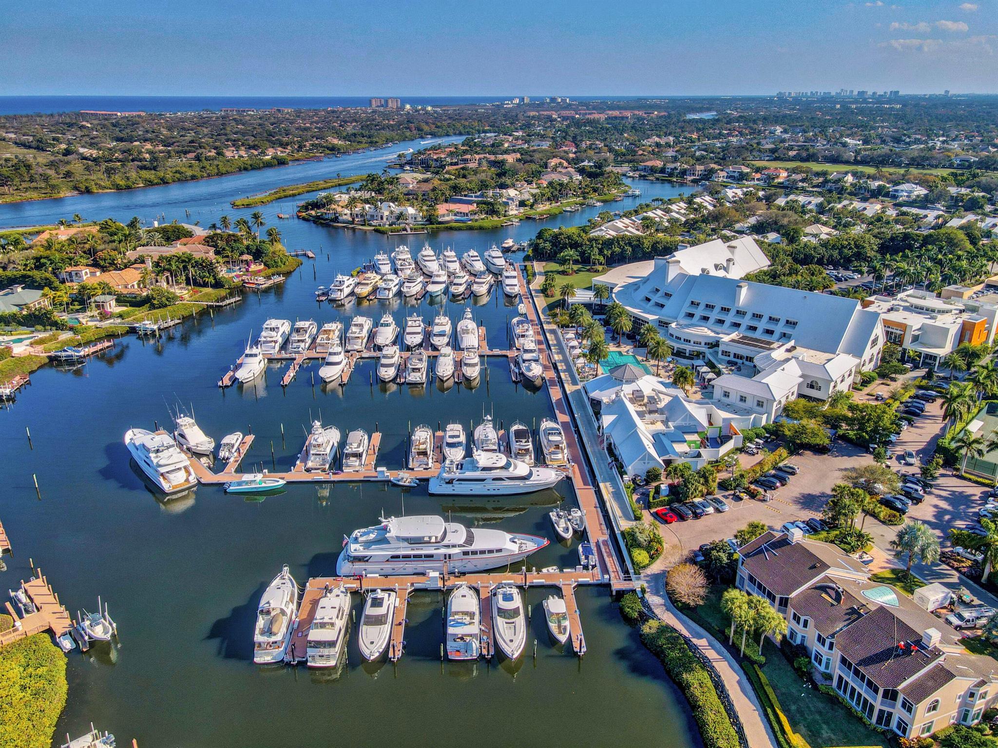 ADMIRALS COVE - Residential