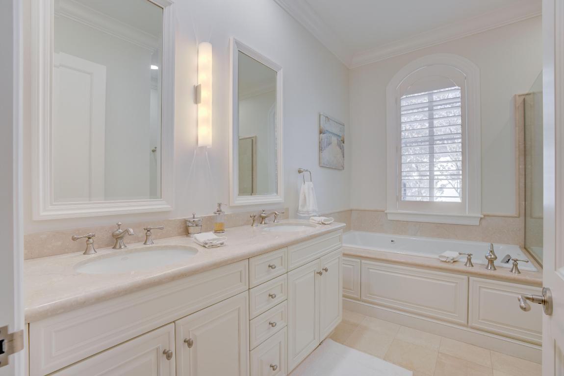 Trump National Golf Club - Residential Lease