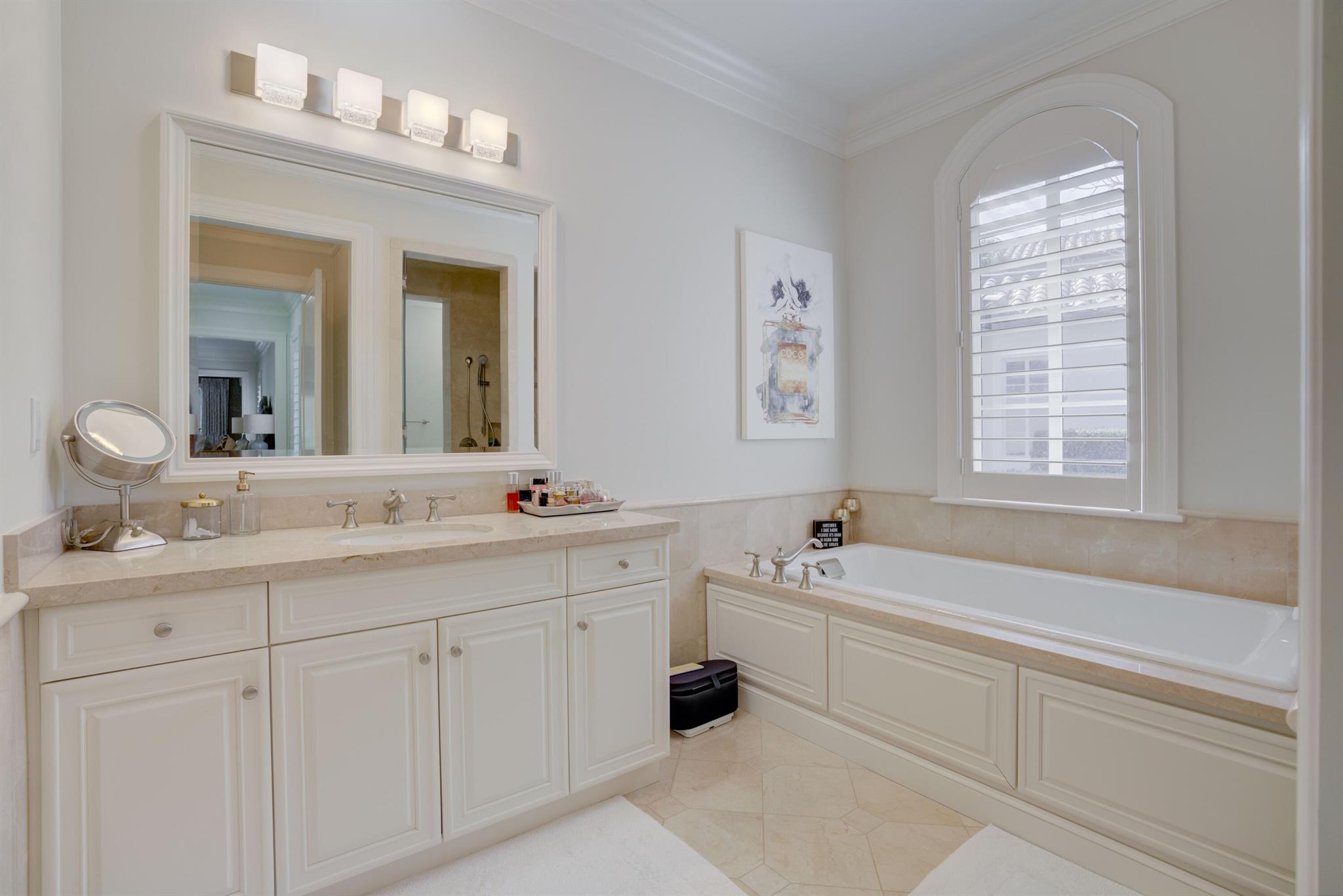 Trump National Golf Club - Residential Lease