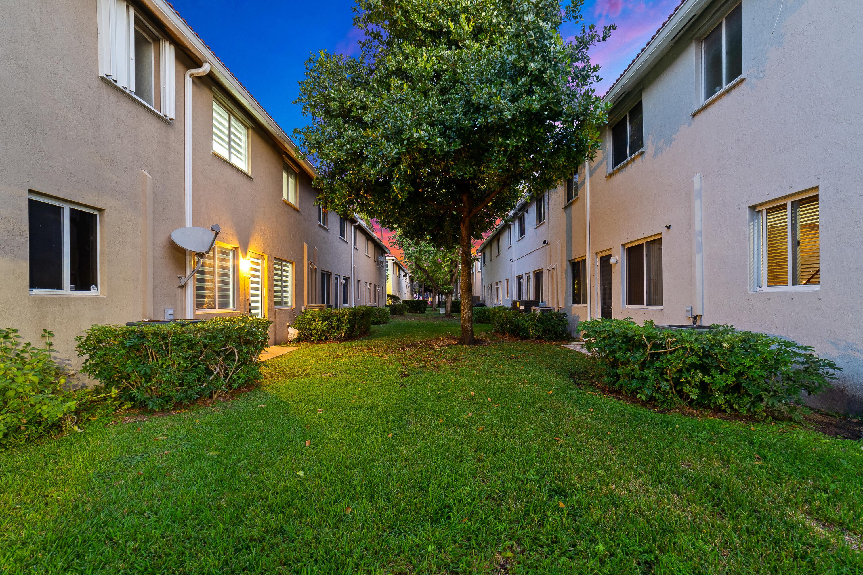 MAJORCA ISLES III CONDO - Residential