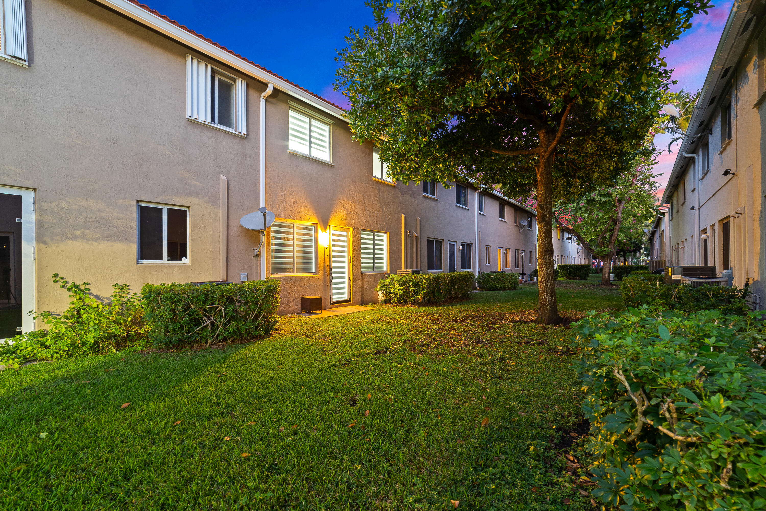 MAJORCA ISLES III CONDO - Residential