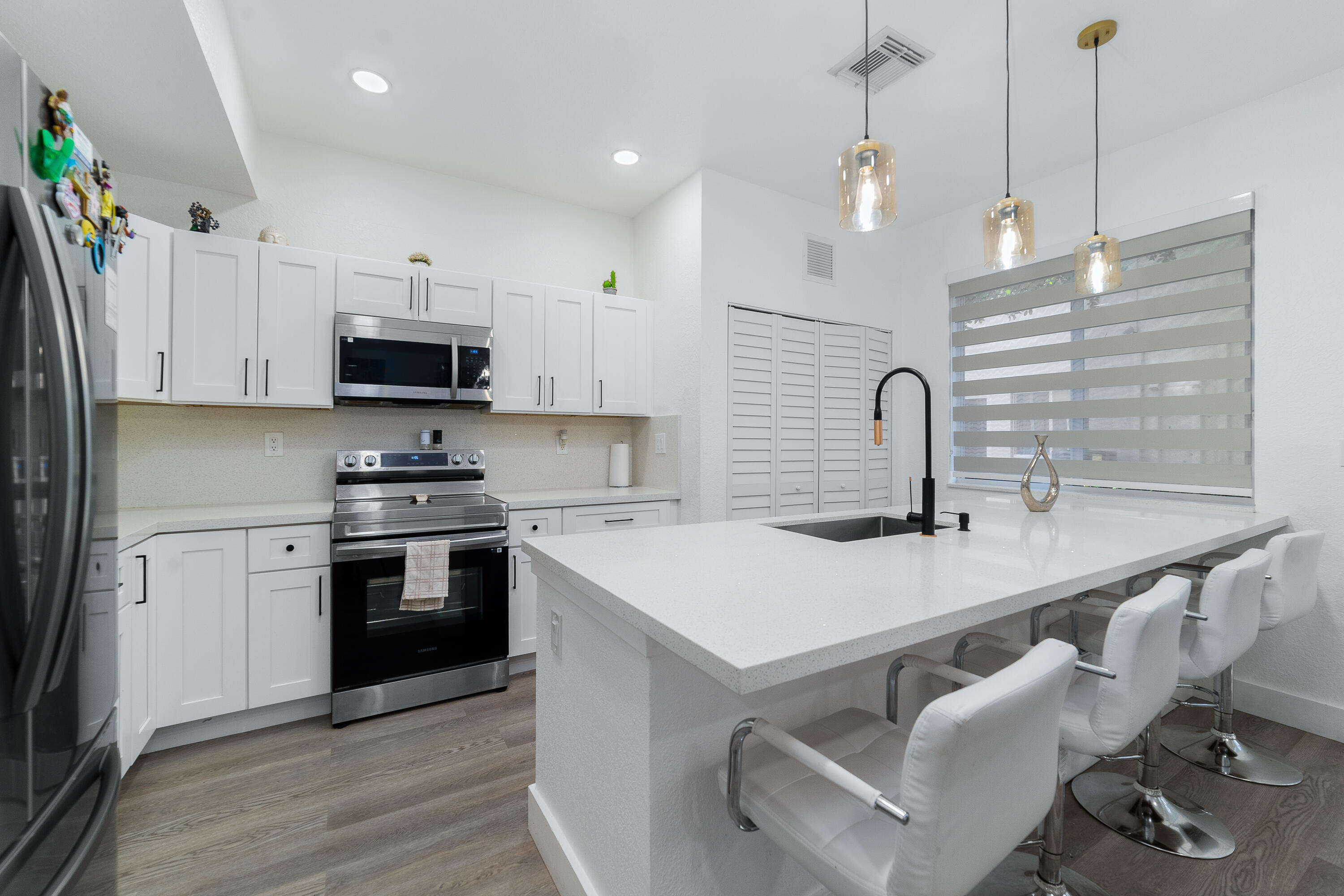 MAJORCA ISLES III CONDO - Residential