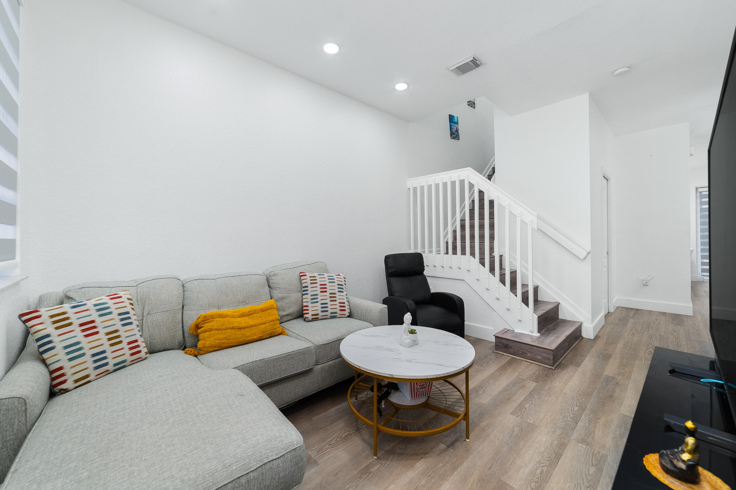 MAJORCA ISLES III CONDO - Residential