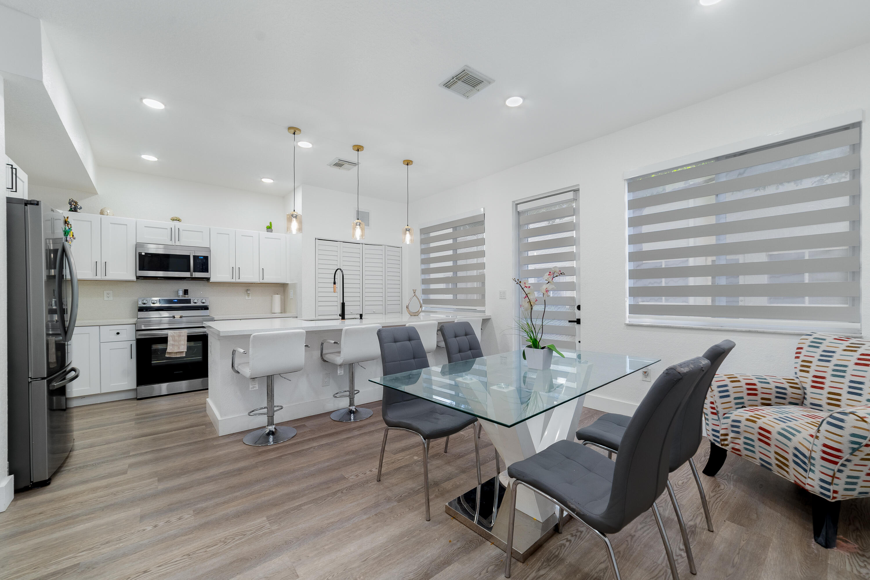 MAJORCA ISLES III CONDO - Residential