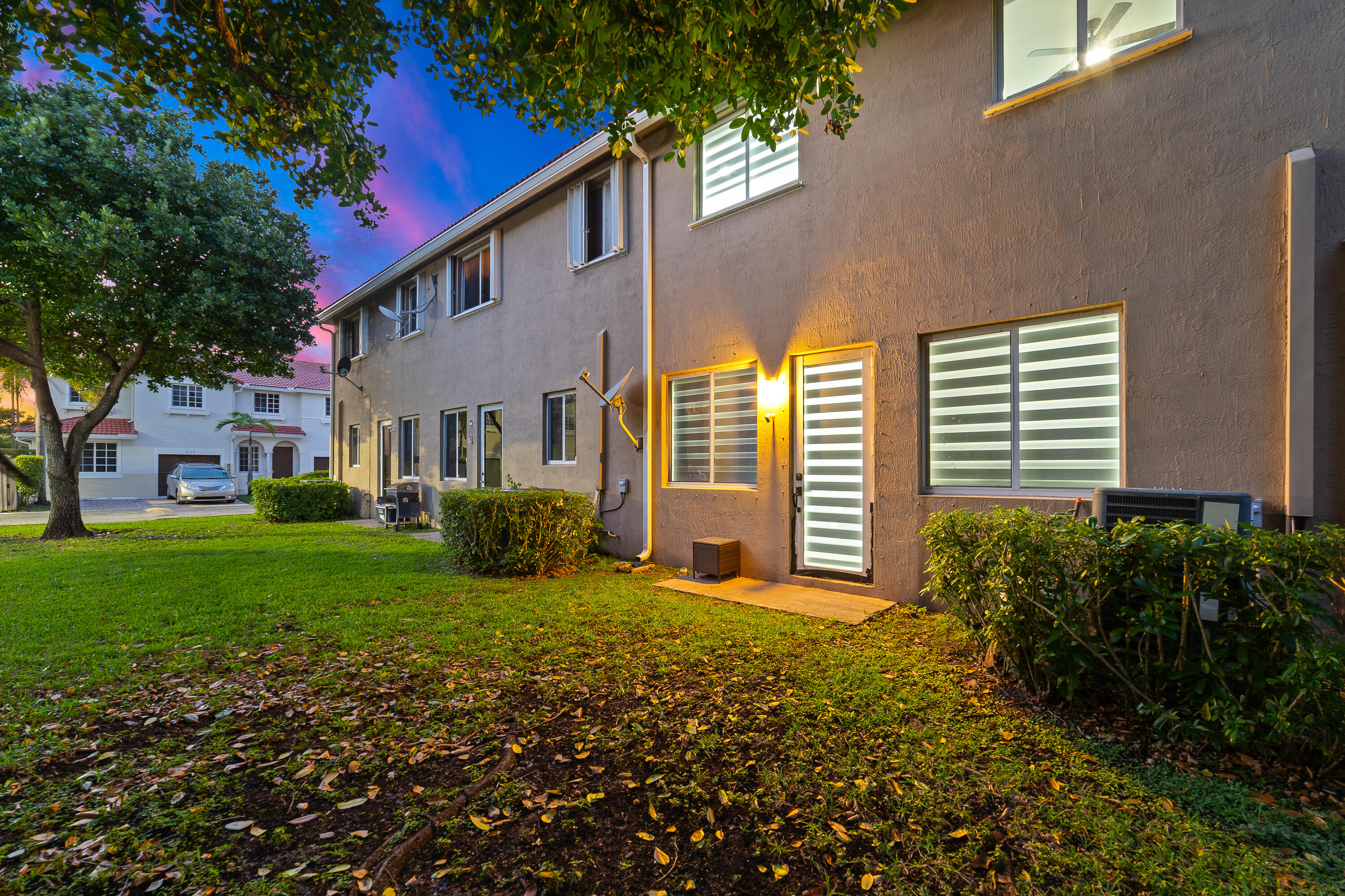 MAJORCA ISLES III CONDO - Residential