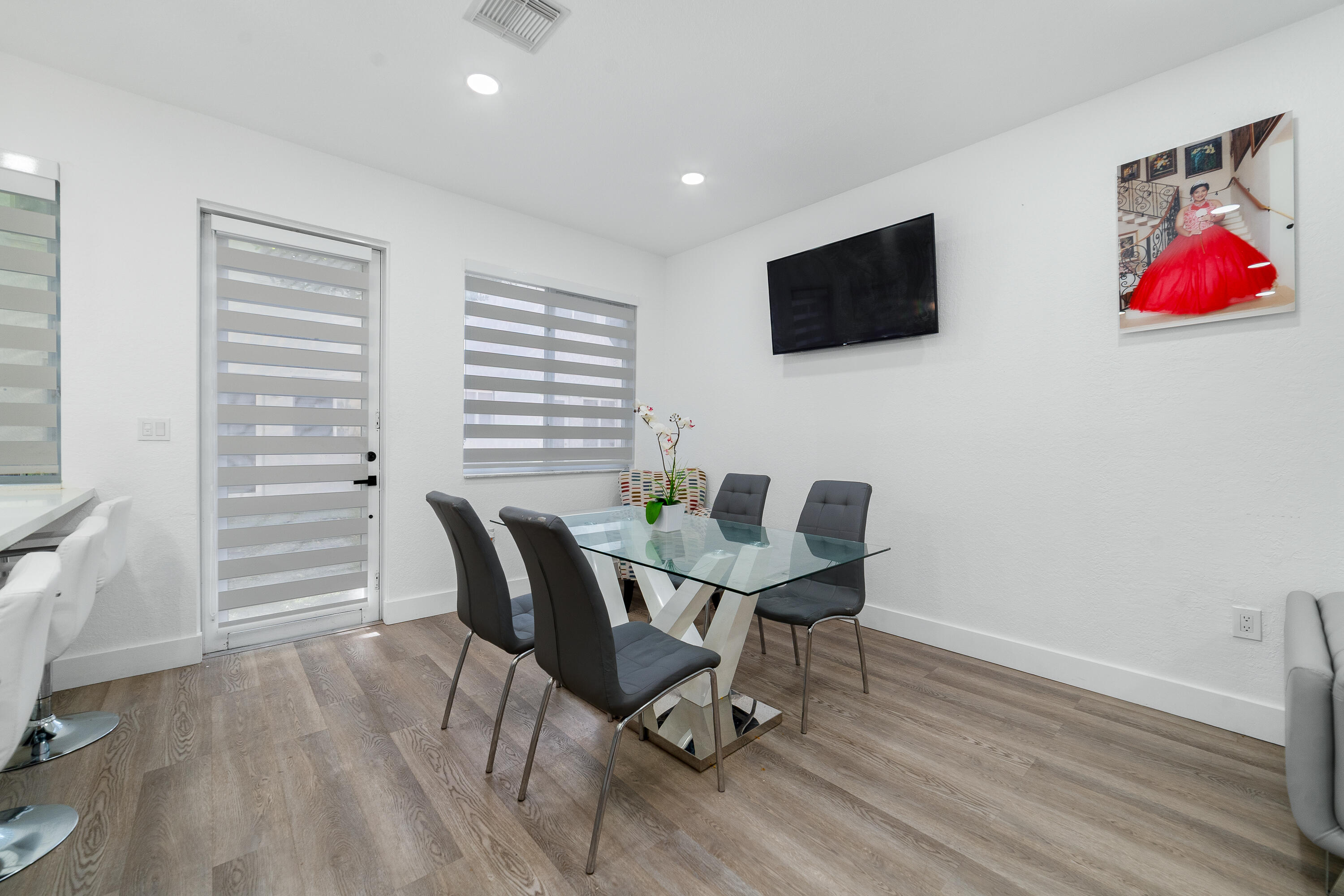 MAJORCA ISLES III CONDO - Residential