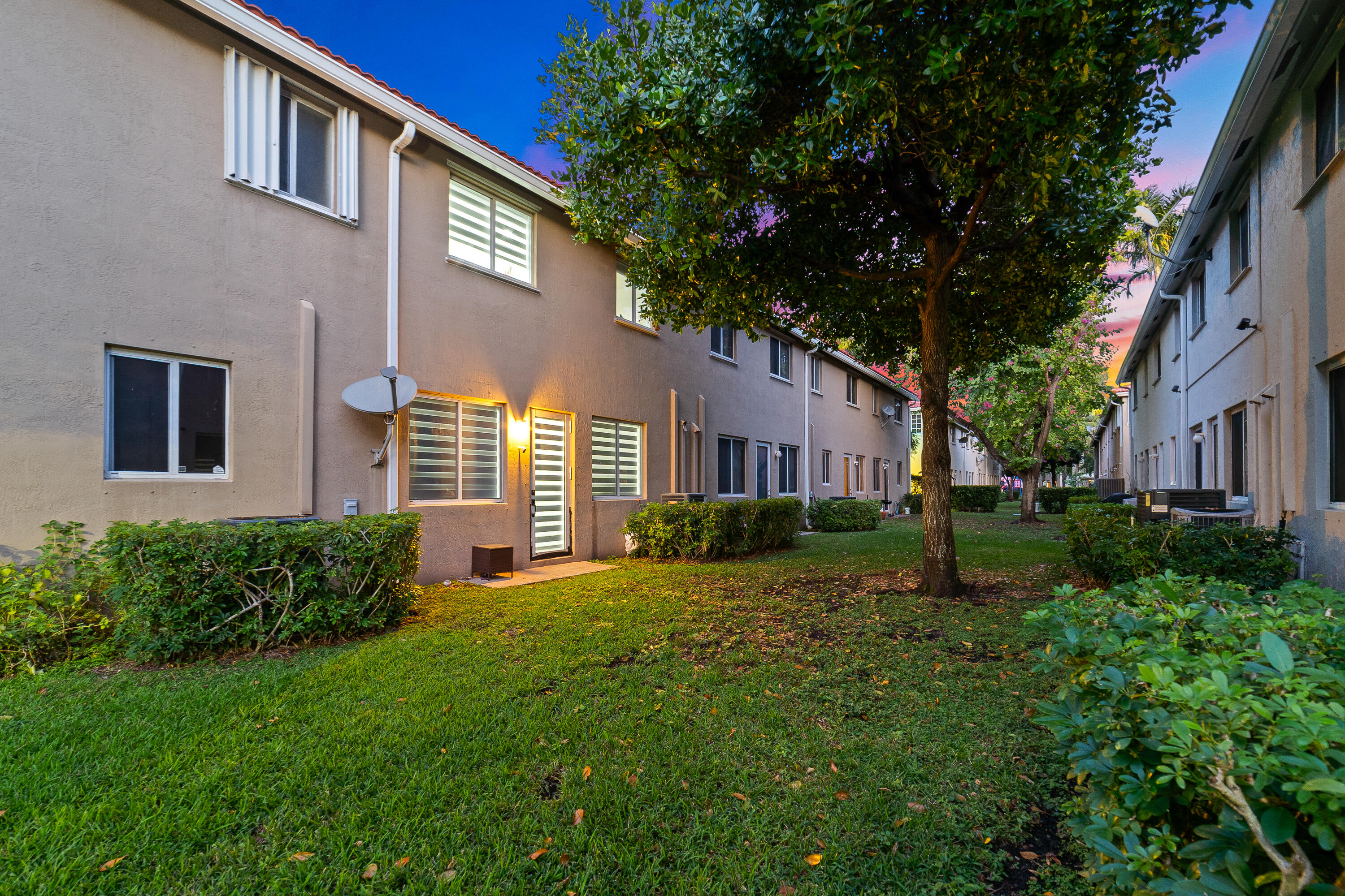 MAJORCA ISLES III CONDO - Residential